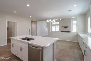 39147 N Luke Ln, San Tan Valley, AZ 85140 - Photo 10