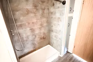 7300 N 51st Ave, Glendale, AZ 85301 - Photo 20