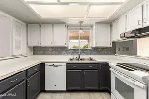 10430 E Regal Dr, Sun Lakes, AZ 85248 - Photo 20