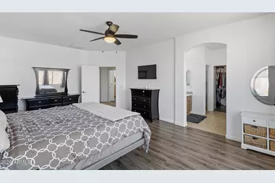 24420 N 60th Lane, Glendale, AZ 85310 - Photo 32