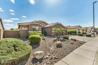 3939 E Dubois Avenue, Gilbert, AZ 85298 - Photo 2