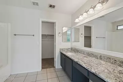 3145 W Zachary Drive, Phoenix, AZ 85027 - Photo 12