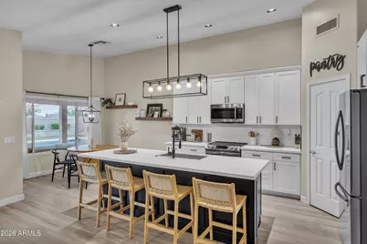 4629 E Gold Poppy Way, Phoenix, AZ 85044 - Photo 8