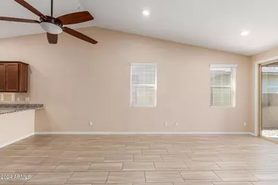 12436 W Myrtle Court, Glendale, AZ 85307 - Photo 8
