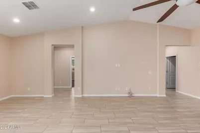 12436 W Myrtle Court, Glendale, AZ 85307 - Photo 10