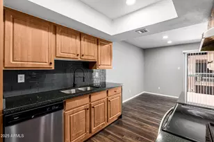 3810 N Maryvale Pkwy, Phoenix, AZ 85031 - Photo 8