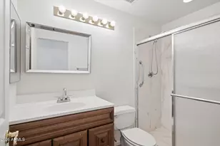 4421 E Rocky Slope Dr, Phoenix, AZ 85044 - Photo 18