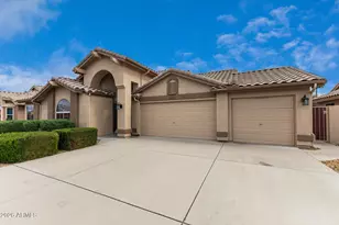 8939 W Wescott Dr, Peoria, AZ 85382 - Photo 2