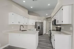 8939 W Wescott Dr, Peoria, AZ 85382 - Photo 14