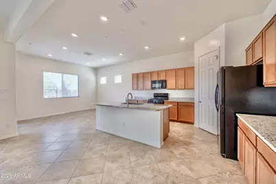 2527 N 212th Drive, Buckeye, AZ 85396 - Photo 10