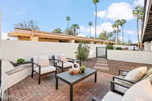 611 W Gibraltar Ln, Phoenix, AZ 85023 - Photo 8