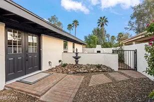 611 W Gibraltar Ln, Phoenix, AZ 85023 - Photo 2