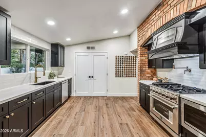 611 W Gibraltar Lane, Phoenix, AZ 85023 - Photo 4