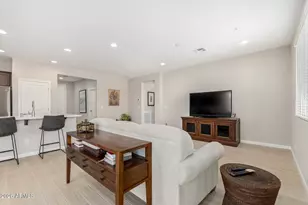 13358 W Palo Brea Ln, Peoria, AZ 85383 - Photo 6