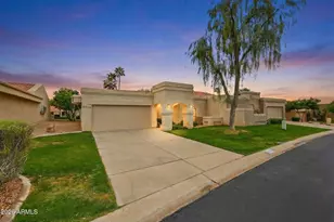 10529 E Topaz Cir, Scottsdale, AZ 85258 - Photo 2