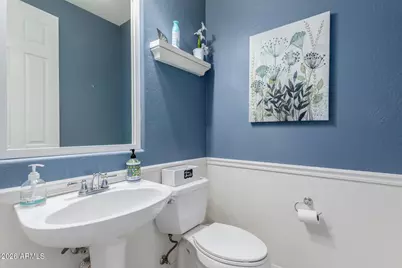 8374 W Rosewood Lane, Peoria, AZ 85383 - Photo 18