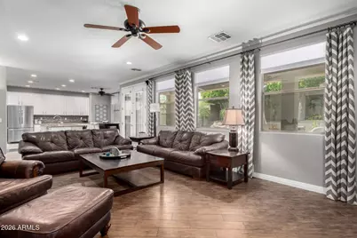 8374 W Rosewood Lane, Peoria, AZ 85383 - Photo 12
