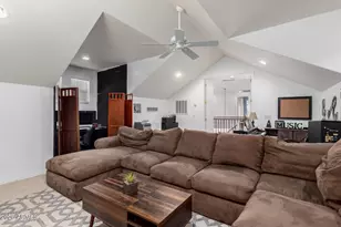 8374 W Rosewood Ln, Peoria, AZ 85383 - Photo 22