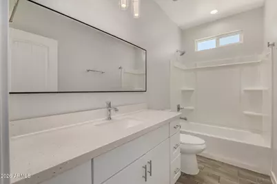 210 W Sunland Avenue, Phoenix, AZ 85041 - Photo 20