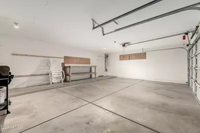 727 E Long Avenue, Buckeye, AZ 85326 - Photo 30