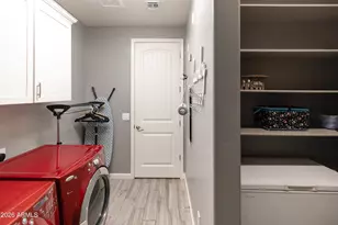 22121 E Russet Rd, Queen Creek, AZ 85142 - Photo 34