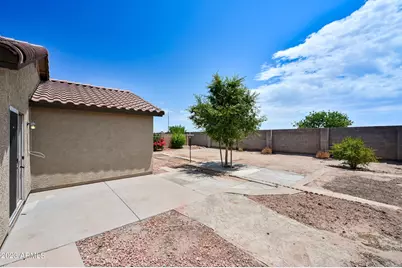 6723 S 31st Drive, Phoenix, AZ 85041 - Photo 22