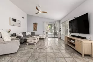 6614 W Desert Hollow Dr, Phoenix, AZ 85083 - Photo 4