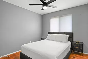 172 W Shannon St, Gilbert, AZ 85233 - Photo 22