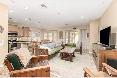 5308 W Desert Hollow Drive, Phoenix, AZ 85083 - Photo 8