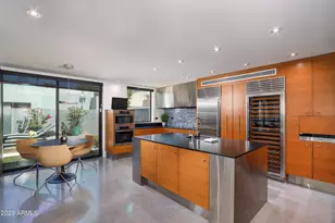 6333 N Scottsdale Rd, Scottsdale, AZ 85250 - Photo 14