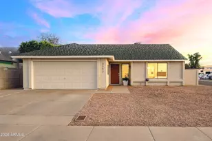 3353 W Quail Ave, Phoenix, AZ 85027 - Photo 2