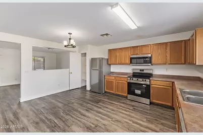 43782 W Sagebrush Trail, Maricopa, AZ 85138 - Photo 10