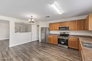 43782 W Sagebrush Trail, Maricopa, AZ 85138 - Photo 10