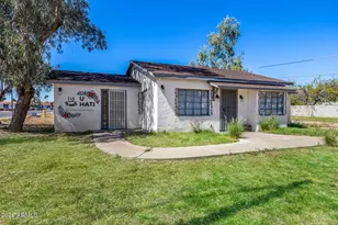 1106 N Center St, Mesa, AZ 85201 - Photo 4