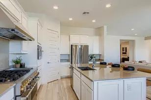 25540 N 174th Ave, Surprise, AZ 85387 - Photo 4