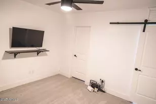 5323 N 6th St, Phoenix, AZ 85012 - Photo 18