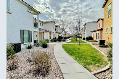 17747 W Banff Lane, Surprise, AZ 85388 - Photo 14