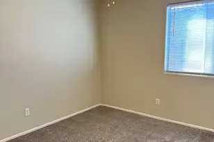 3057 W Cat Balue Dr, Phoenix, AZ 85027 - Photo 8