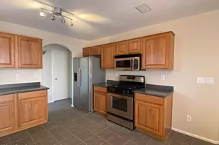 2327 W Running Deer Trl, Phoenix, AZ 85085 - Photo 6