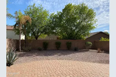 2327 W Running Deer Trail, Phoenix, AZ 85085 - Photo 22