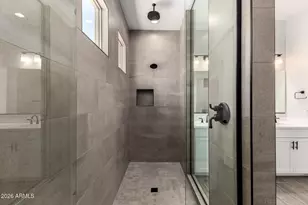 15769 W Desert Hollow Dr, Surprise, AZ 85387 - Photo 16