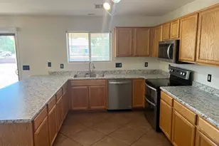 25727 W North Star Ct, Buckeye, AZ 85326 - Photo 4