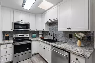 9903 W Lancaster Dr, Sun City, AZ 85351 - Photo 6