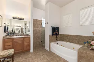5235 E Lonesome Dove Trail, San Tan Valley, AZ 85140 - Photo 16