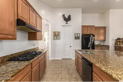 5235 E Lonesome Dove Trail, San Tan Valley, AZ 85140 - Photo 4