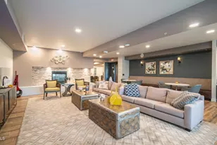 2511 W Queen Creek Rd, Chandler, AZ 85248 - Photo 18