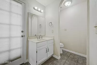 19913 N Denaro Drive, Glendale, AZ 85308 - Photo 16