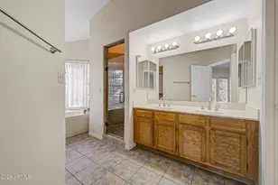 19913 N Denaro Dr, Glendale, AZ 85308 - Photo 14