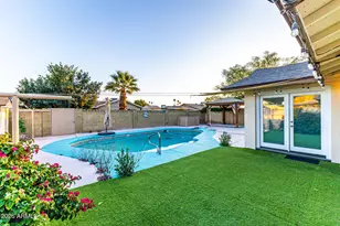 2537 E La Jolla Dr, Tempe, AZ 85282 - Photo 1