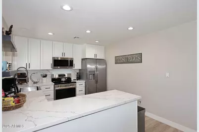 325 W San Angelo Street, Gilbert, AZ 85233 - Photo 12